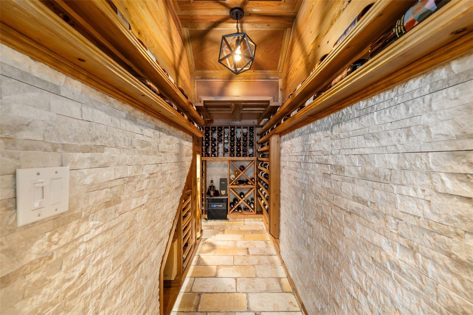 Listing photo id 2 for 3517 92nd Street