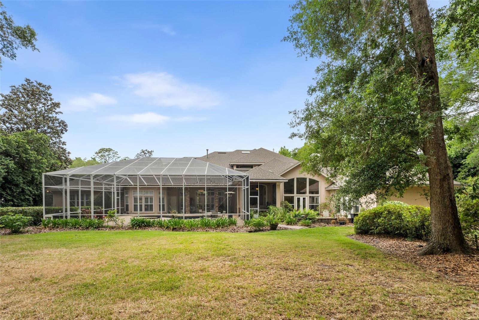 Listing photo id 45 for 3517 92nd Street