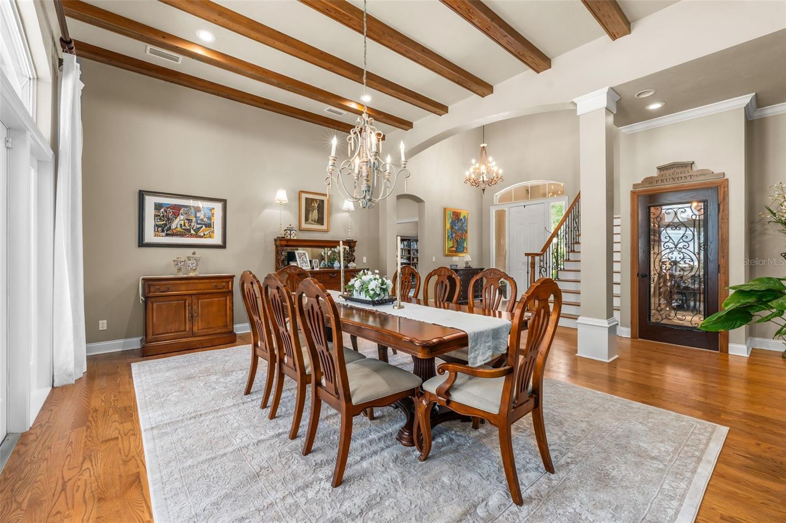 Listing photo id 4 for 3517 92nd Street