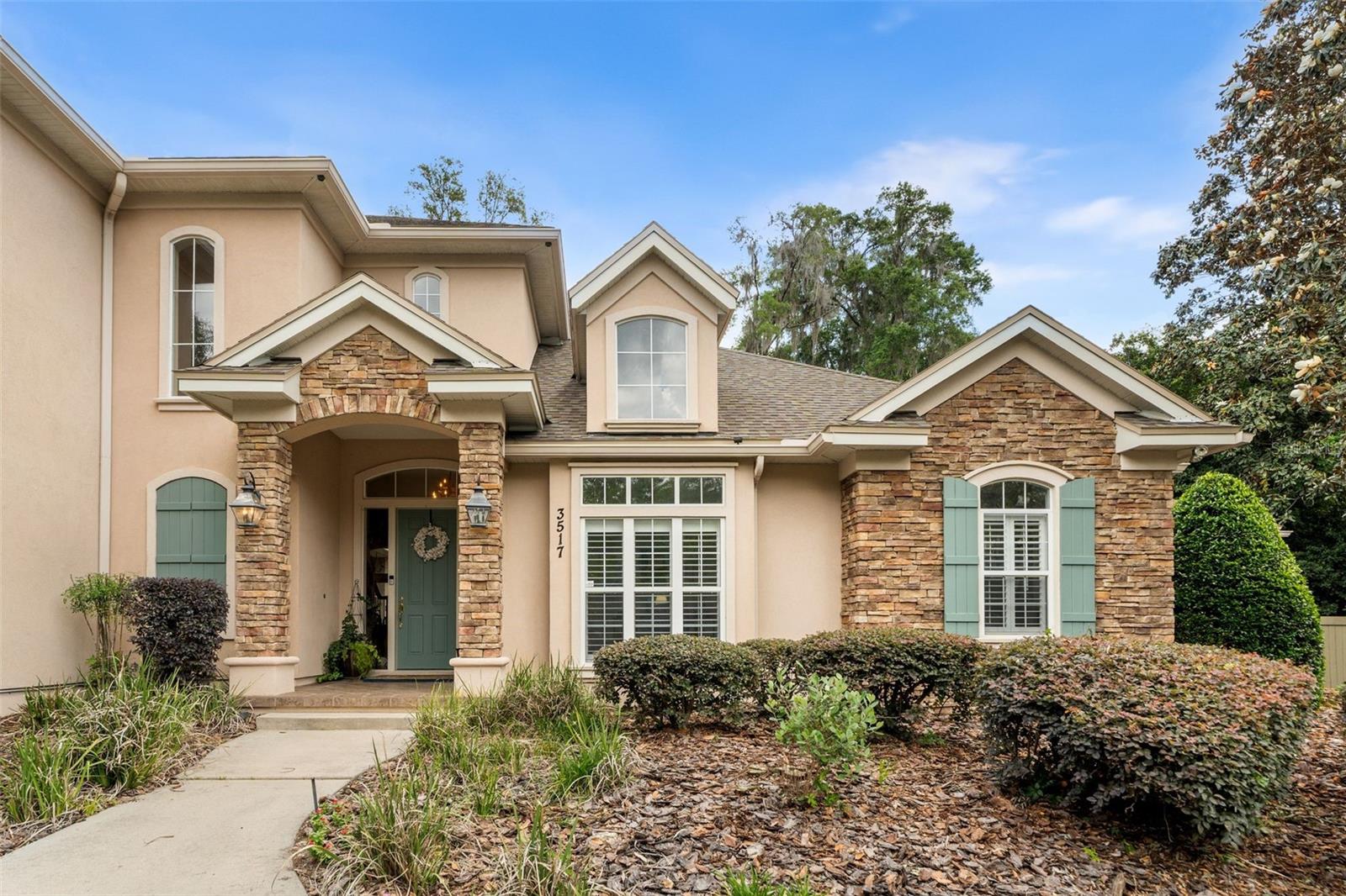 Listing photo id 63 for 3517 92nd Street