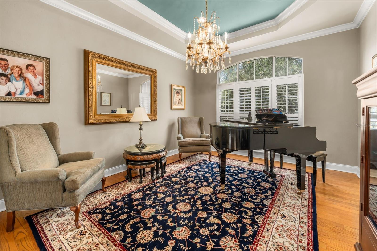 Listing photo id 6 for 3517 92nd Street