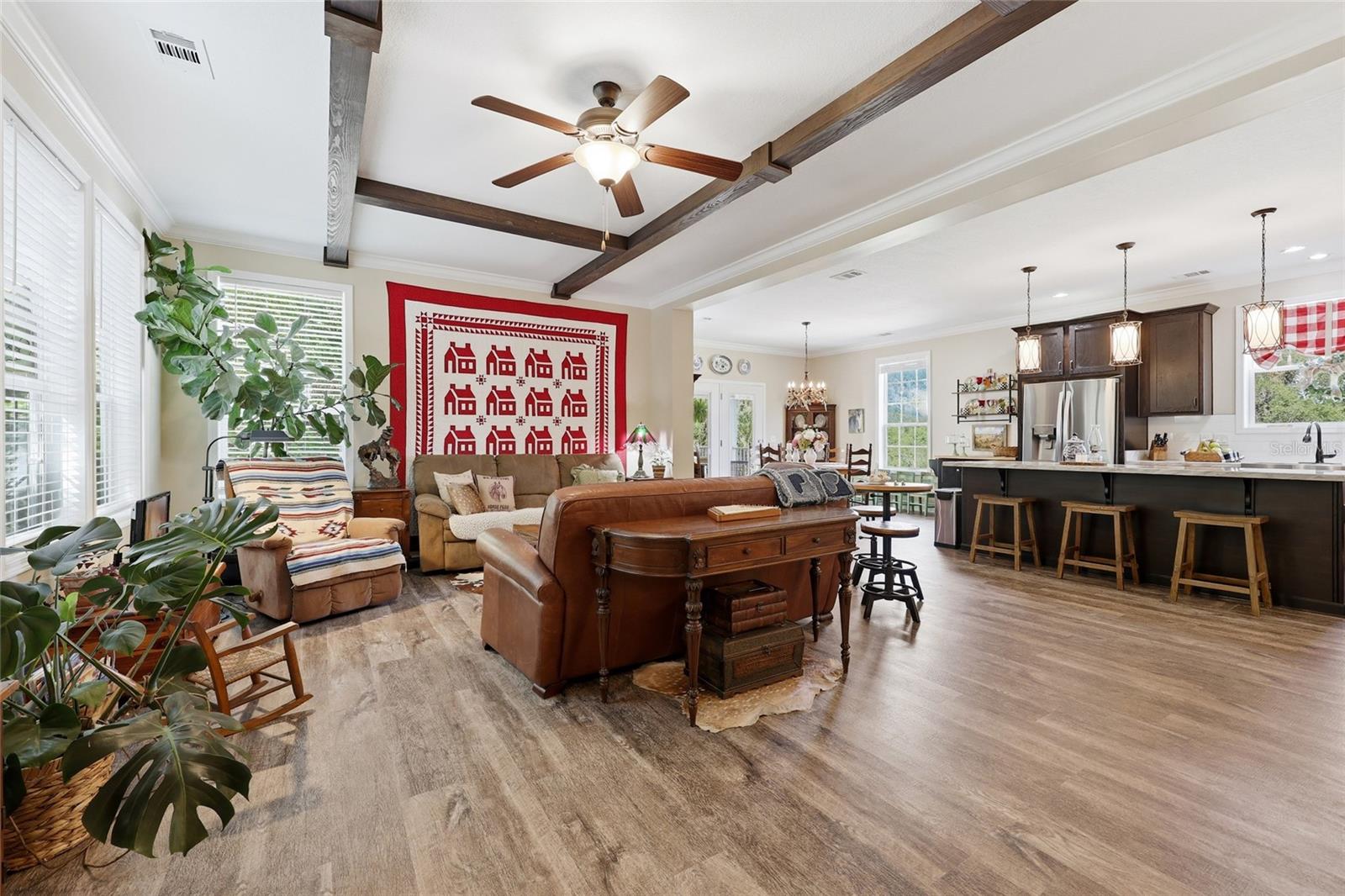Image 10 of 52 For 22130 75th Avenue Road