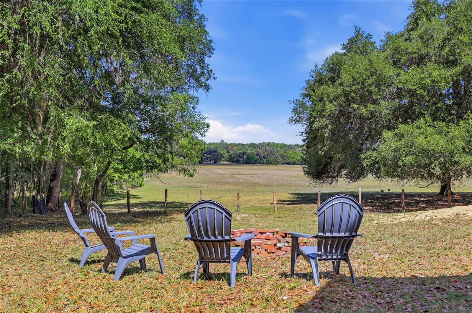 Image 35 of 52 For 22130 75th Avenue Road