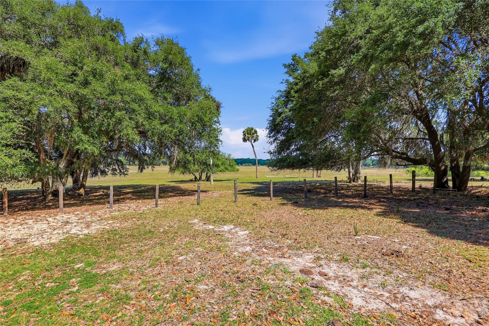 Image 39 of 52 For 22130 75th Avenue Road