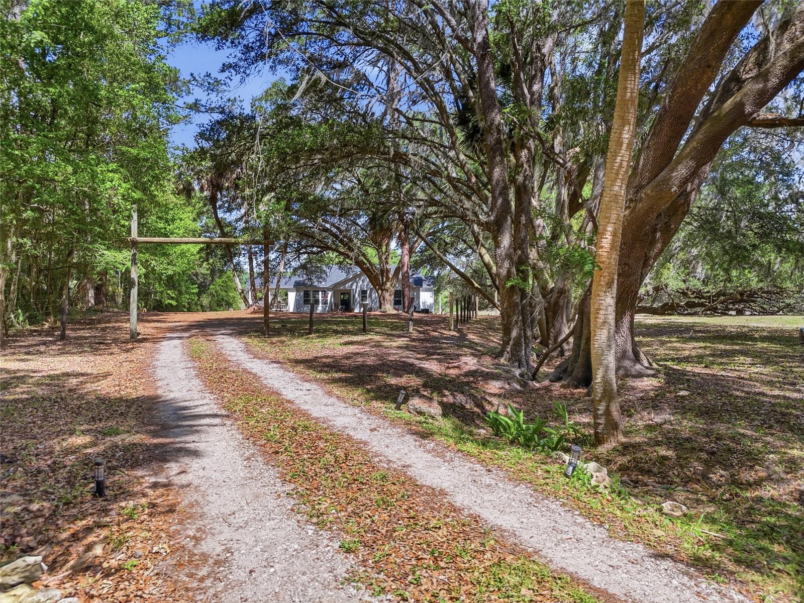 Image 5 of 52 For 22130 75th Avenue Road