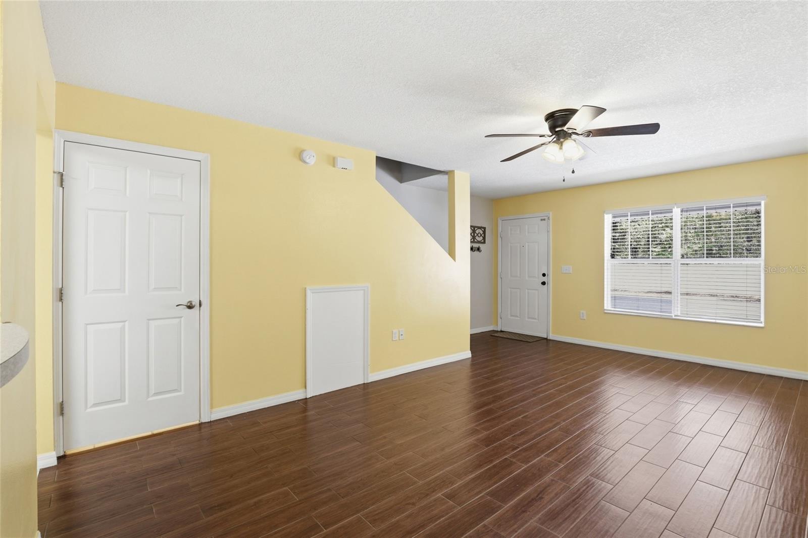 Image 5 of 28 For 2348 42nd Drive 153