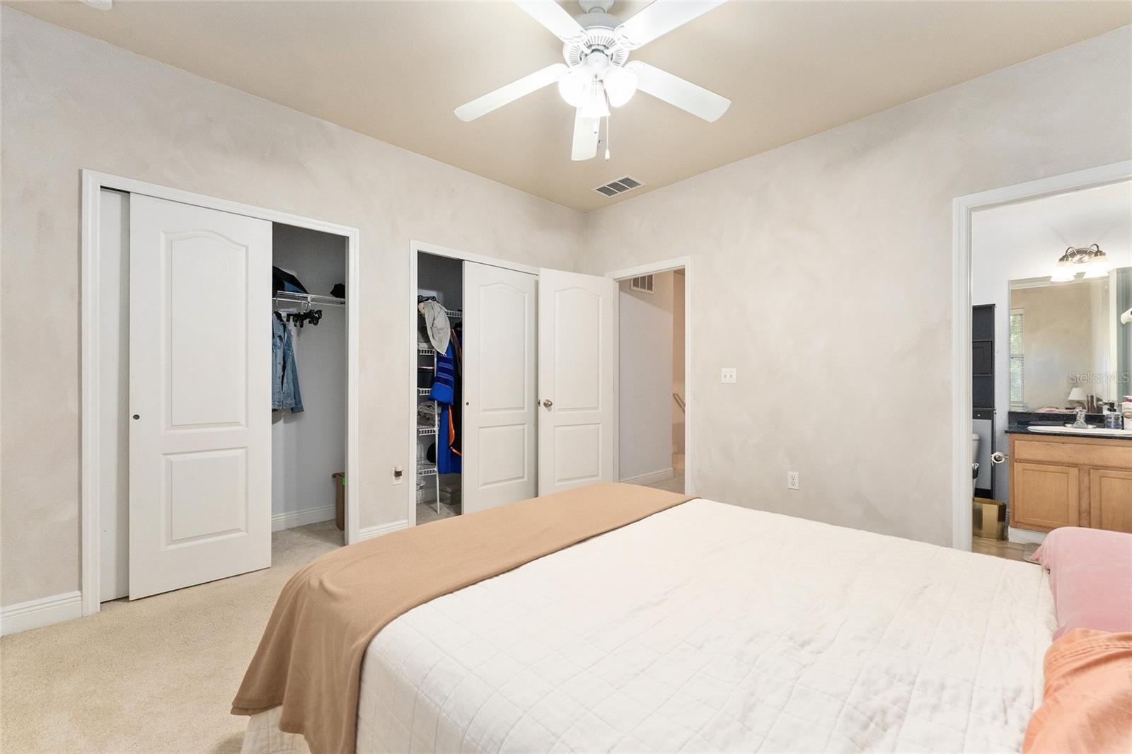 Image 17 of 32 For 2946 35th Place 42