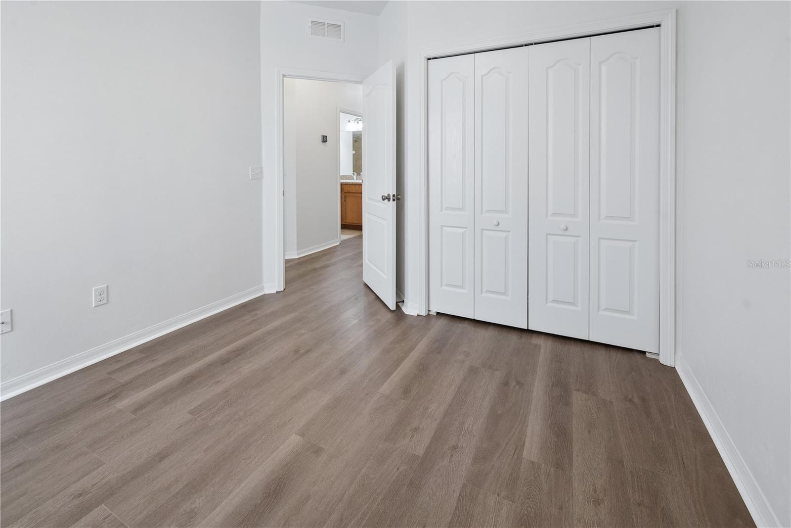Image 19 of 32 For 7443 80th Drive
