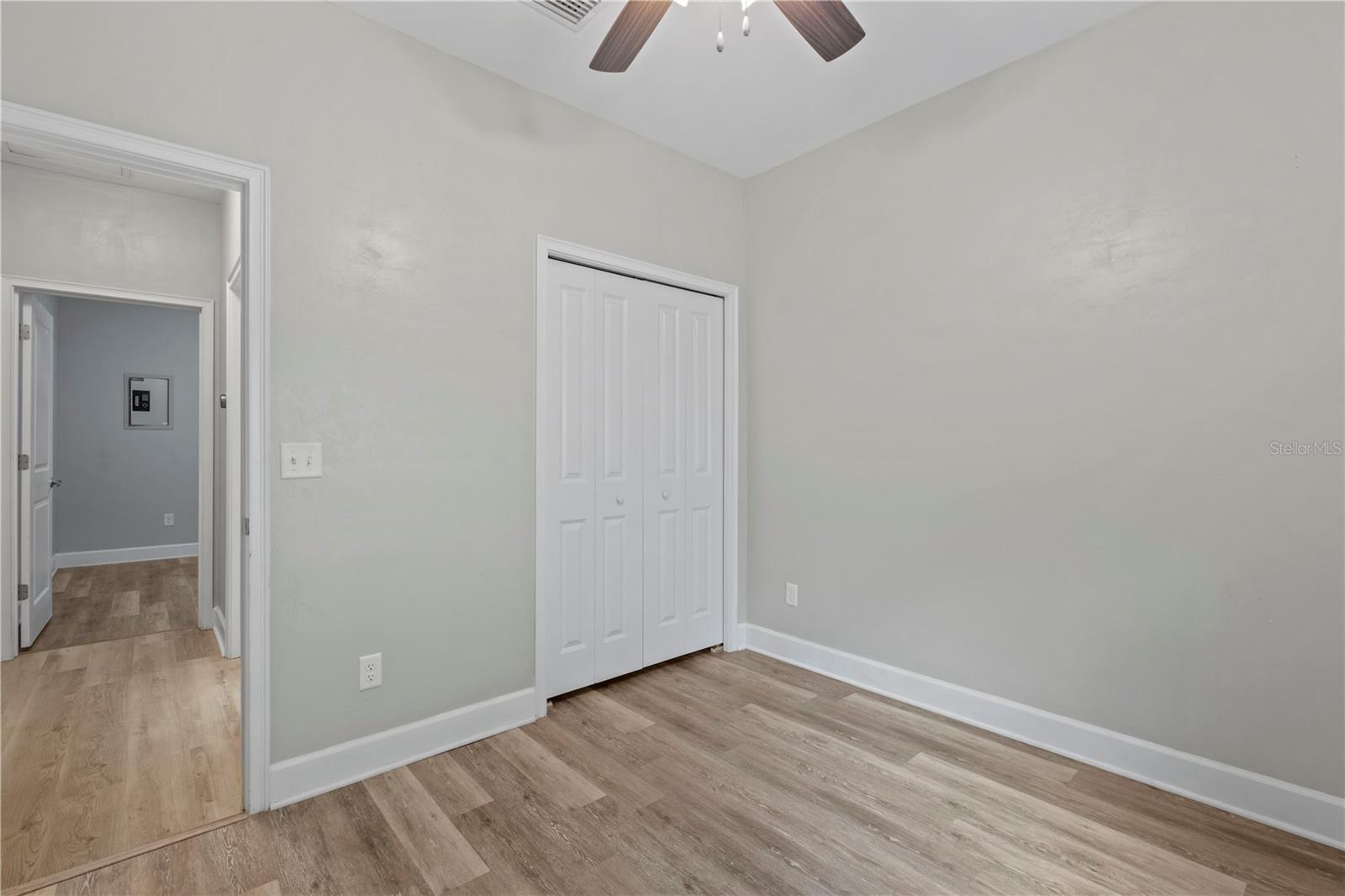 Image 8 of 17 For 25726 19th Avenue