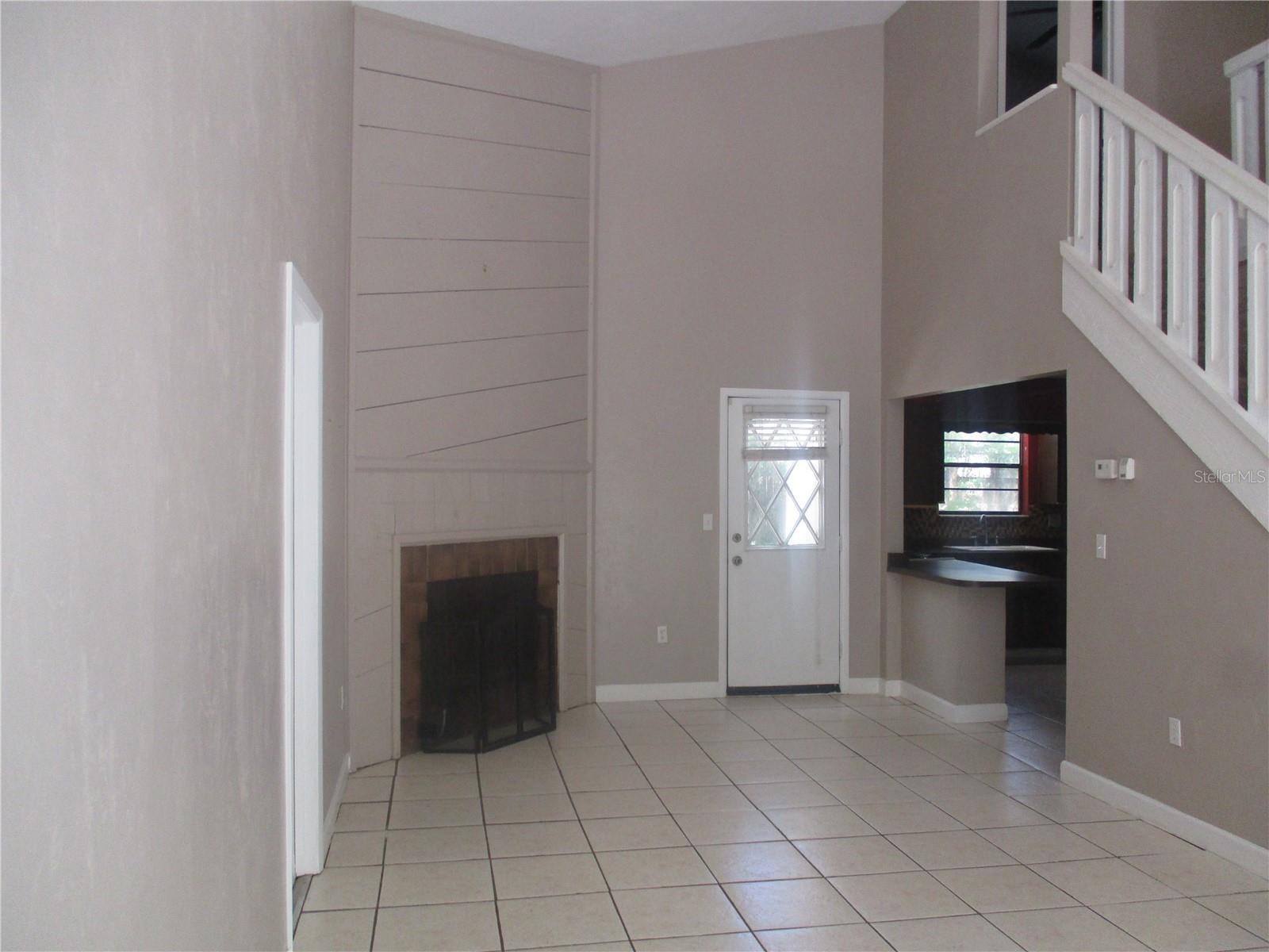 Image 3 of 30 For 1120 19th Place