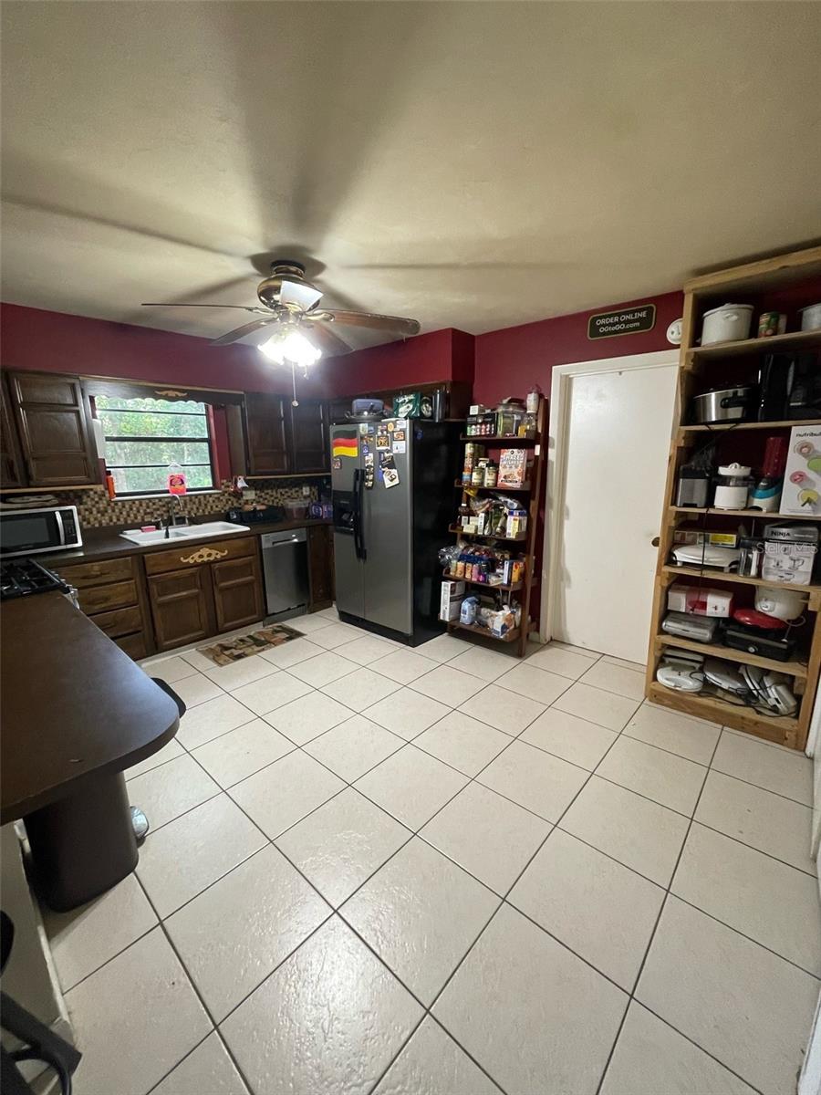 Image 8 of 30 For 1120 19th Place