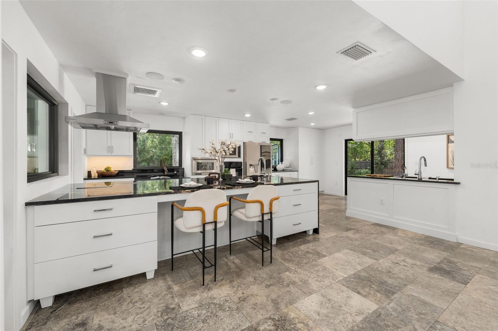 Image 15 of 83 For 2261 24th Avenue
