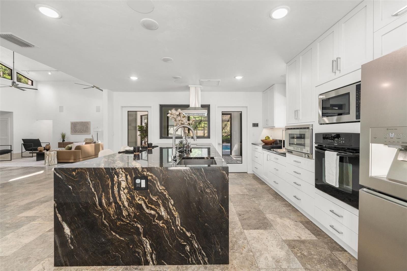 Image 17 of 83 For 2261 24th Avenue
