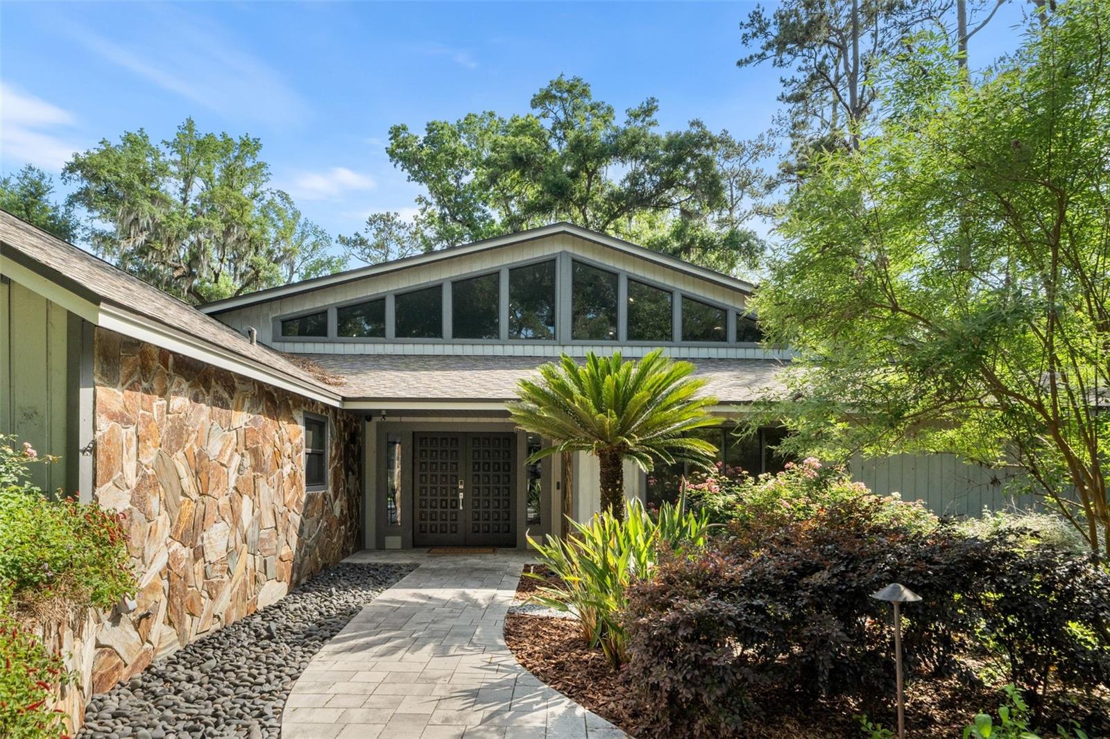 Image 2 of 83 For 2261 24th Avenue