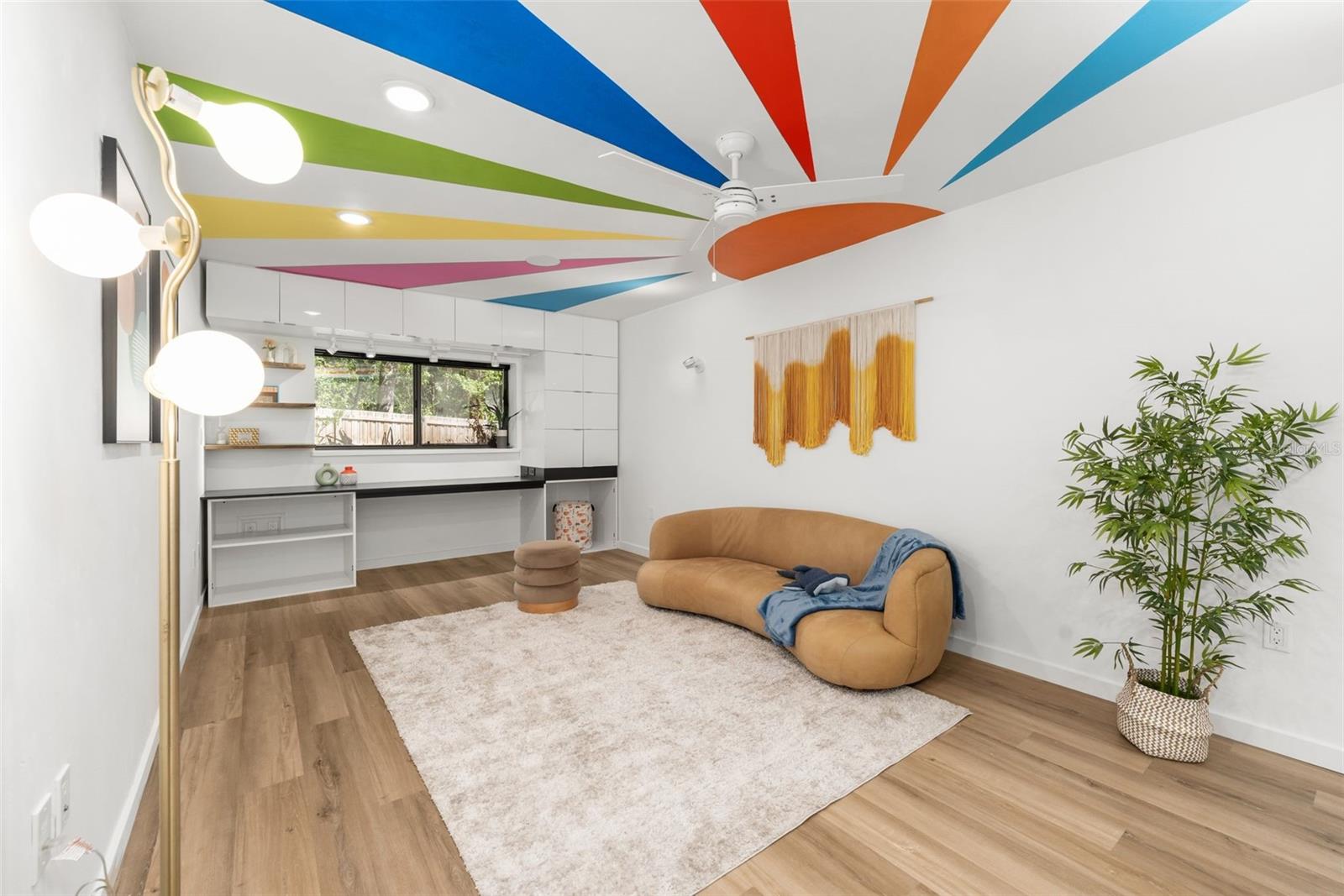 Image 33 of 83 For 2261 24th Avenue