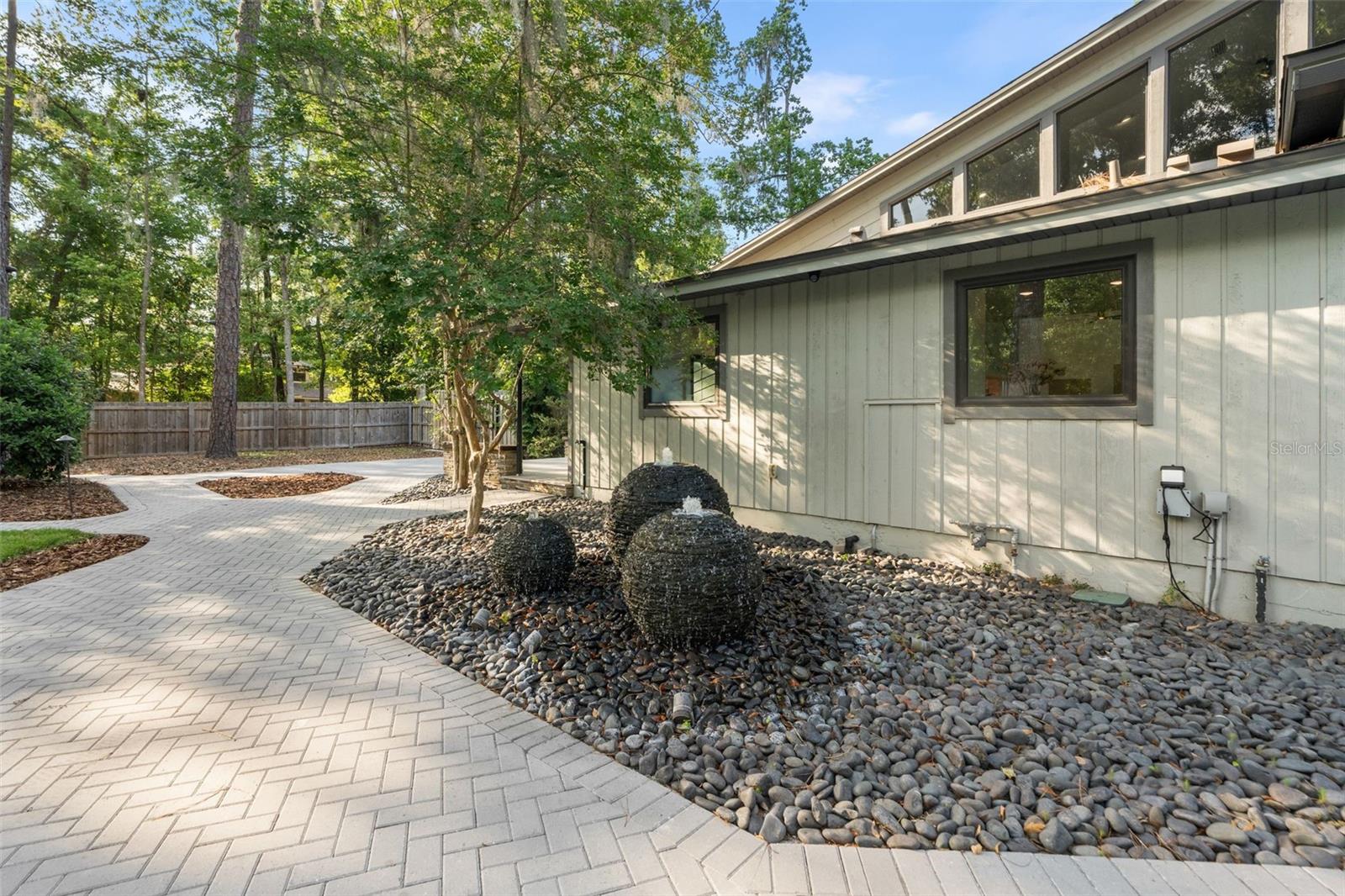 Image 66 of 83 For 2261 24th Avenue