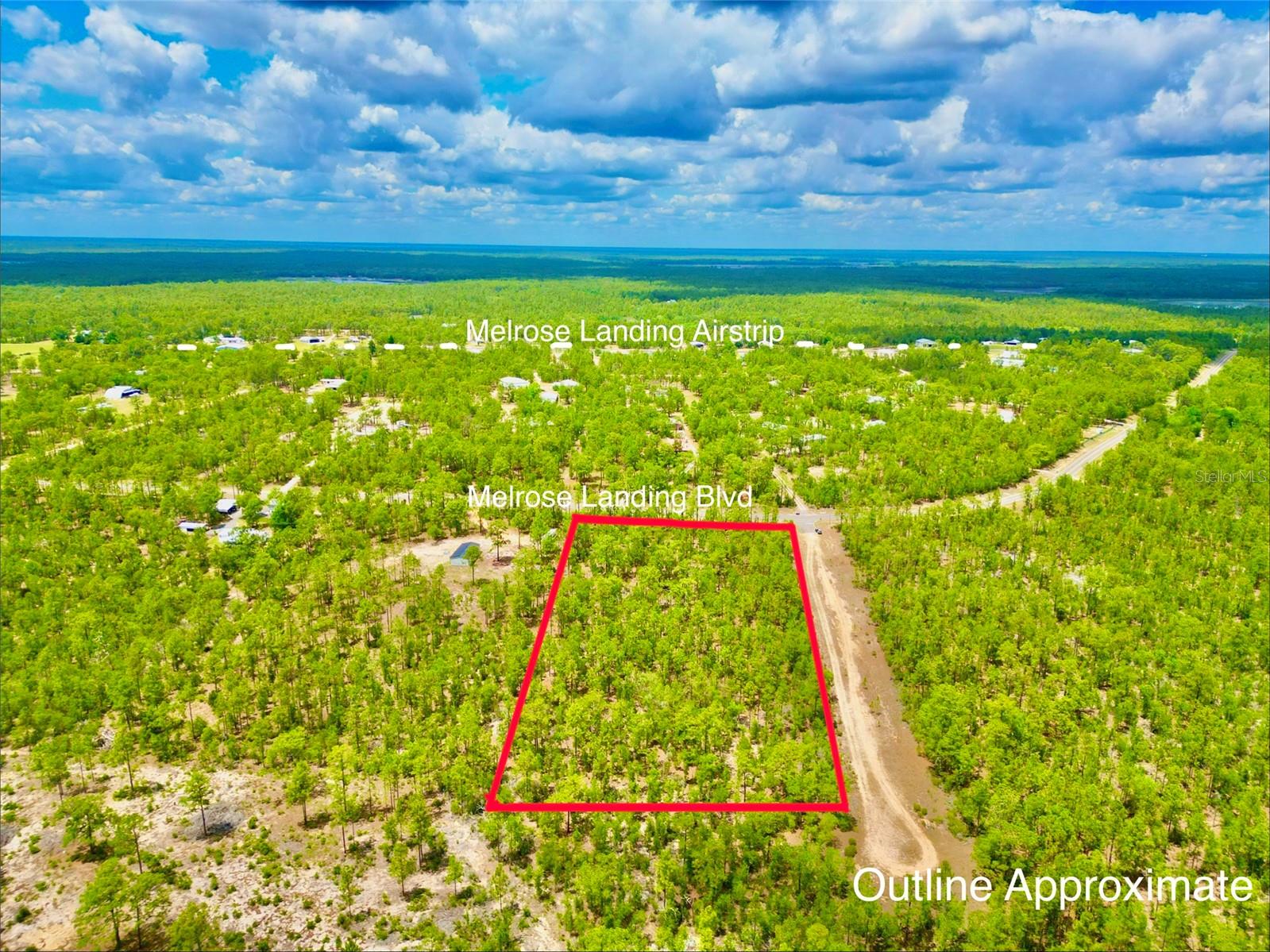 Listing photo id 0 for Melrose Landing Blvd