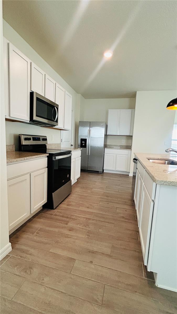 Image 7 of 19 For 5164 49th Lane