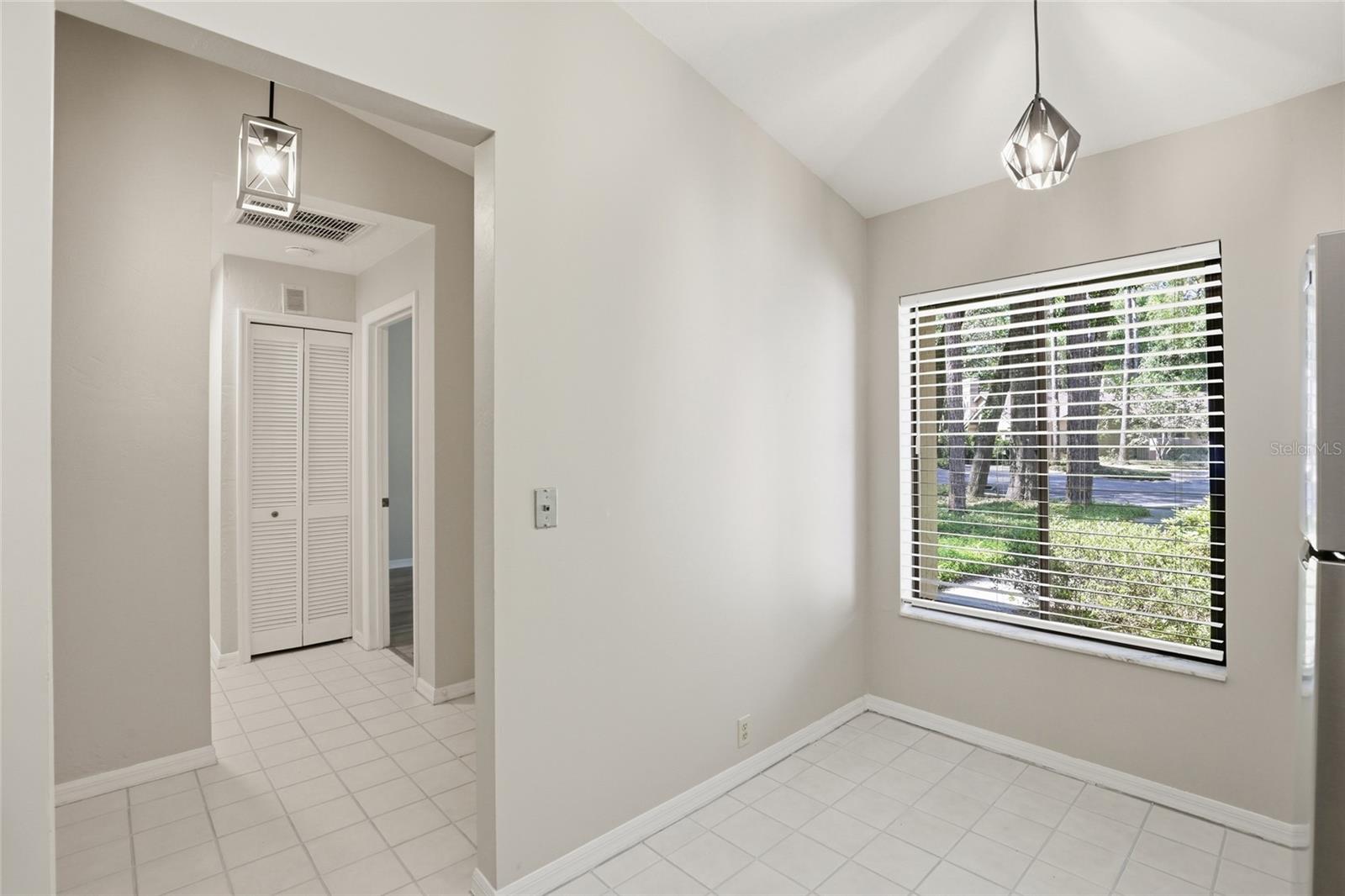 Image 14 of 34 For 4023 23rd Circle