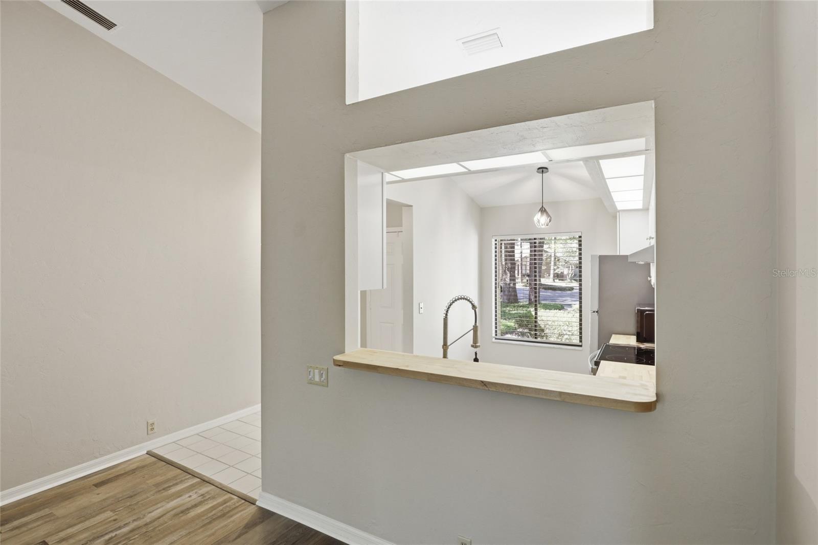 Image 8 of 34 For 4023 23rd Circle