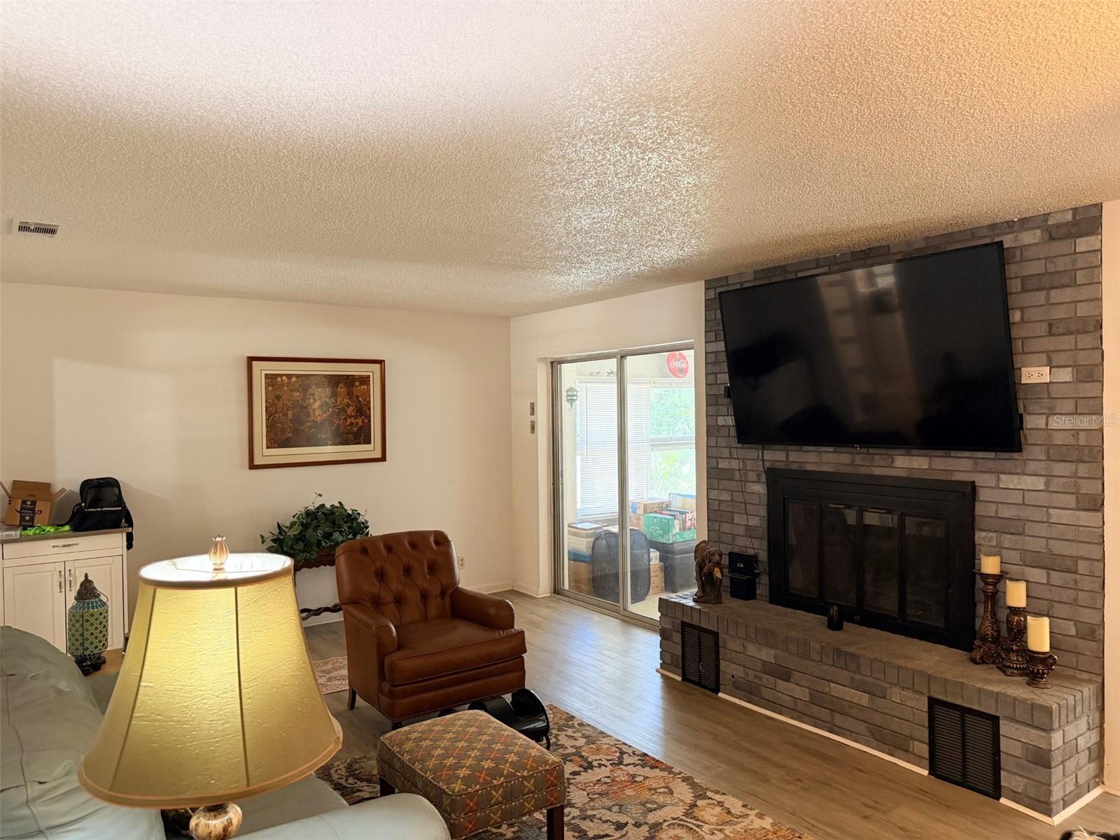 Image 3 of 30 For 288 899th Street