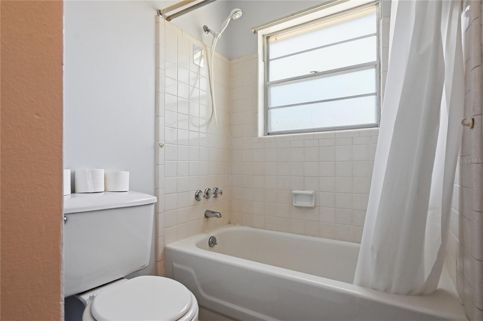 Image 20 of 22 For 234 Havanna Way