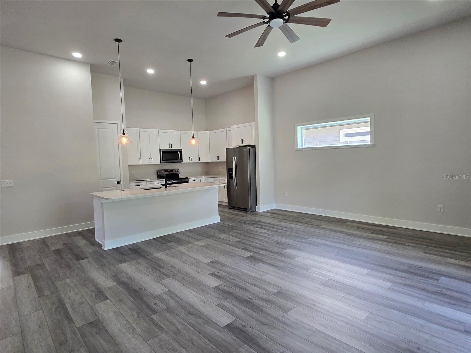 Image 13 of 49 For 6548 109th Place