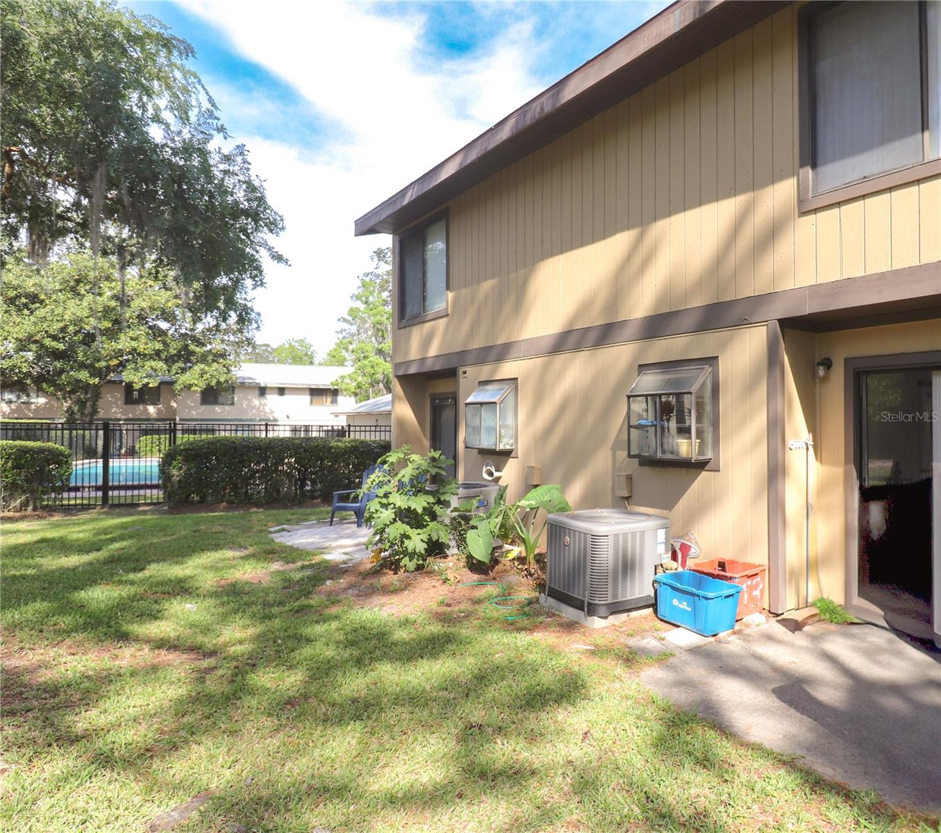 Image 37 of 39 For 2300 43rd Street T-3 - Room