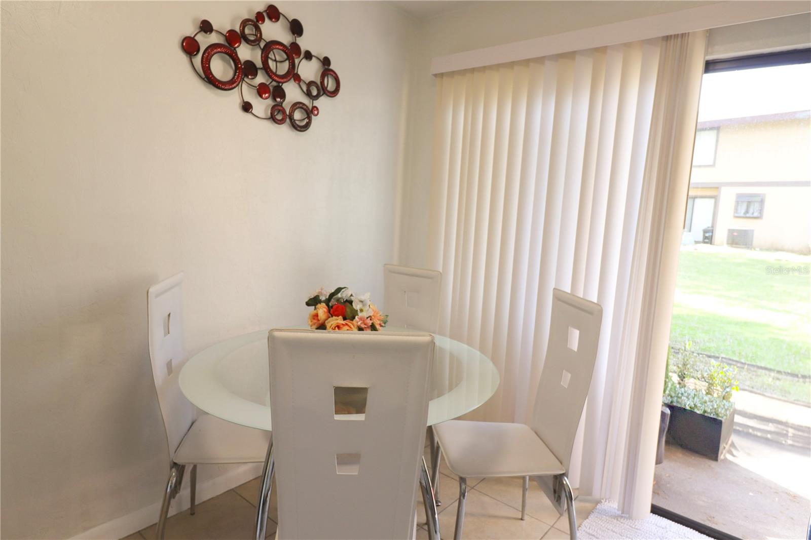 Image 6 of 39 For 2300 43rd Street T-3 - Room