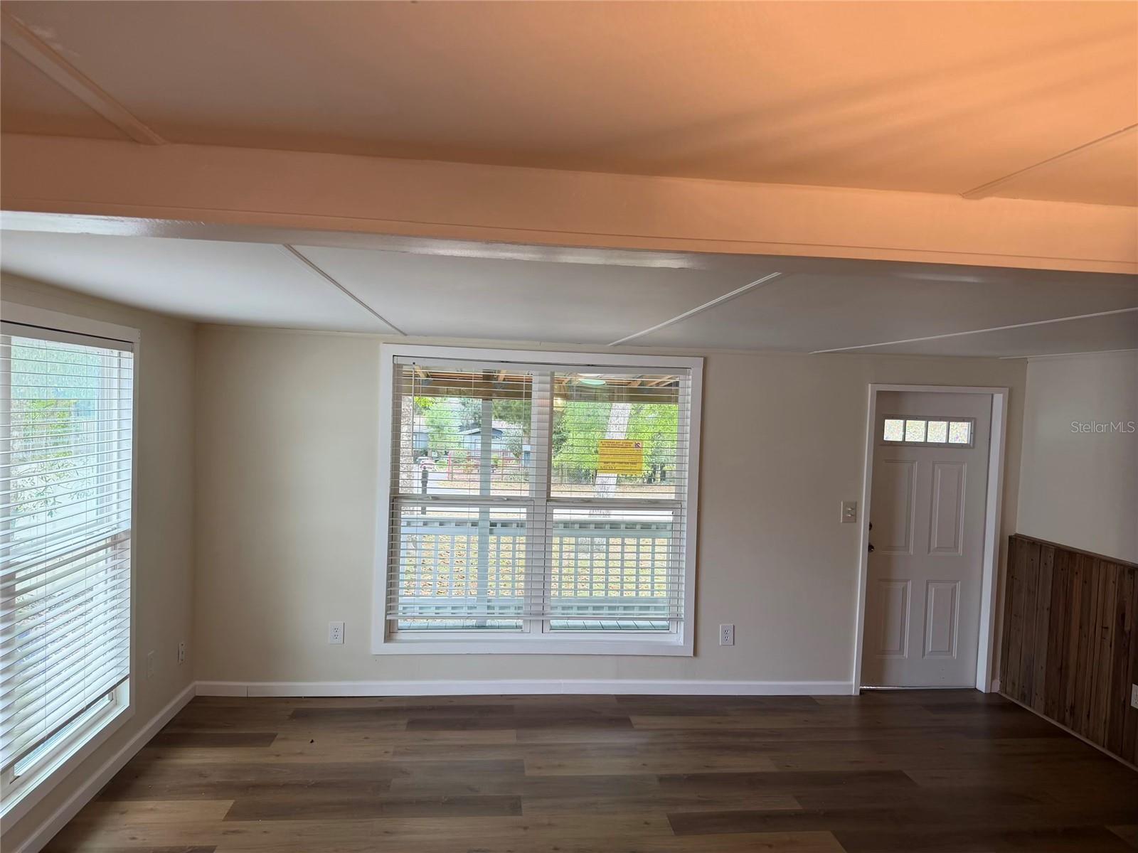 Image 11 of 25 For 8732 Cr 647 S