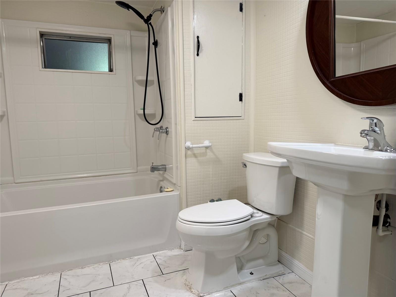 Image 16 of 25 For 8732 Cr 647 S