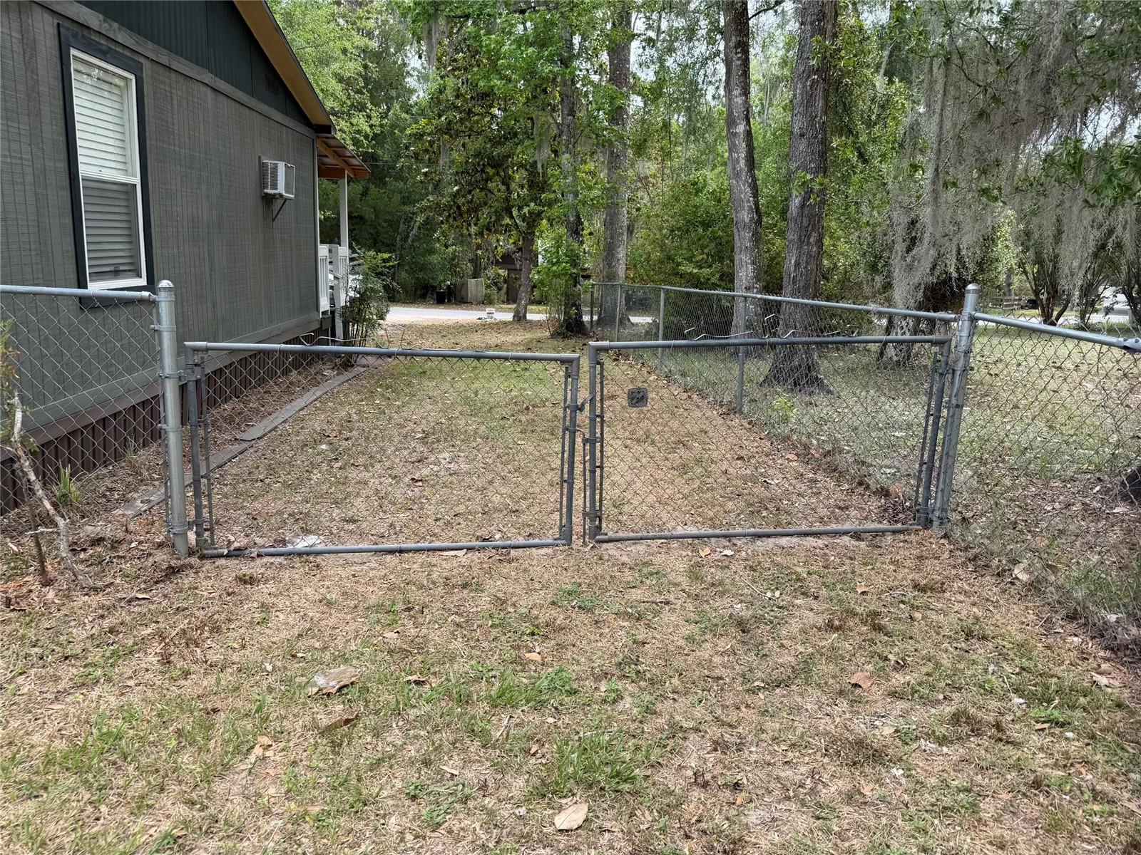 Image 21 of 25 For 8732 Cr 647 S