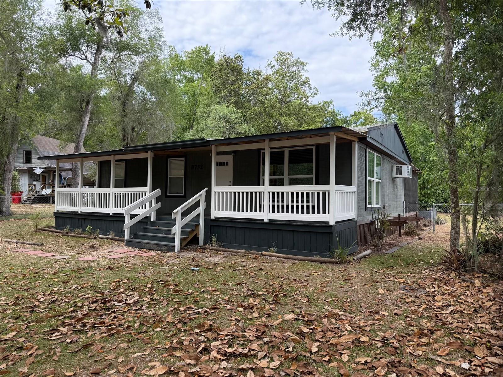 Image 3 of 25 For 8732 Cr 647 S