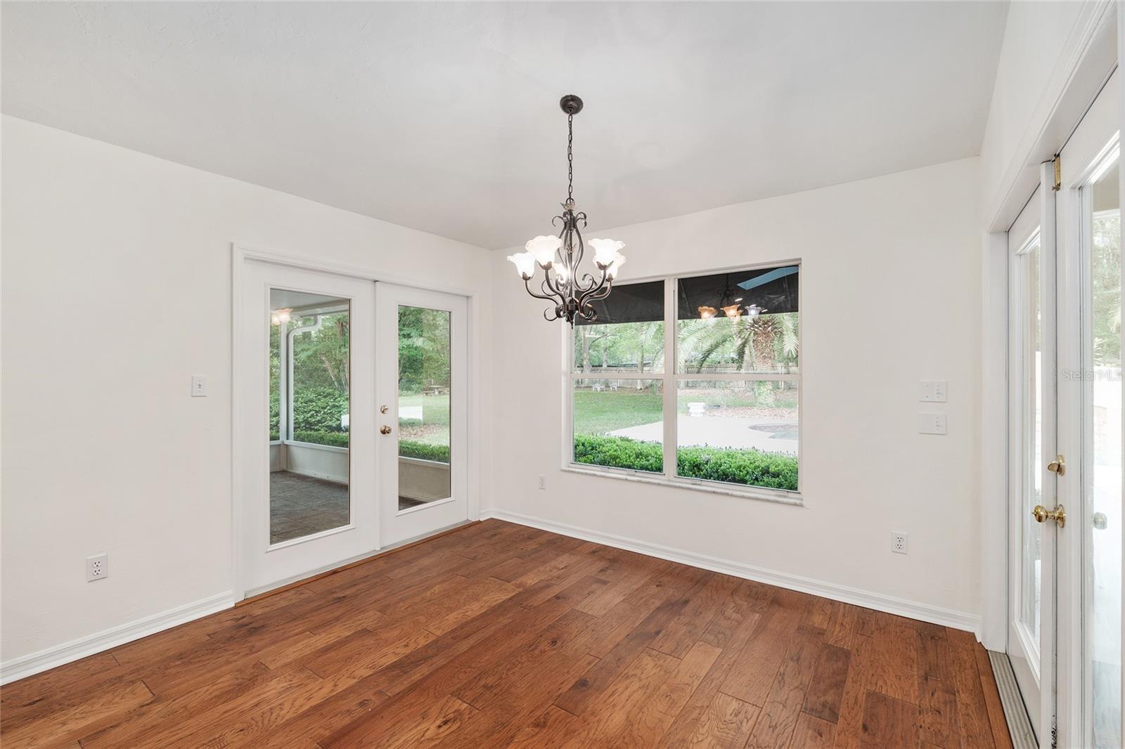 Image 18 of 72 For 13717 1st Road