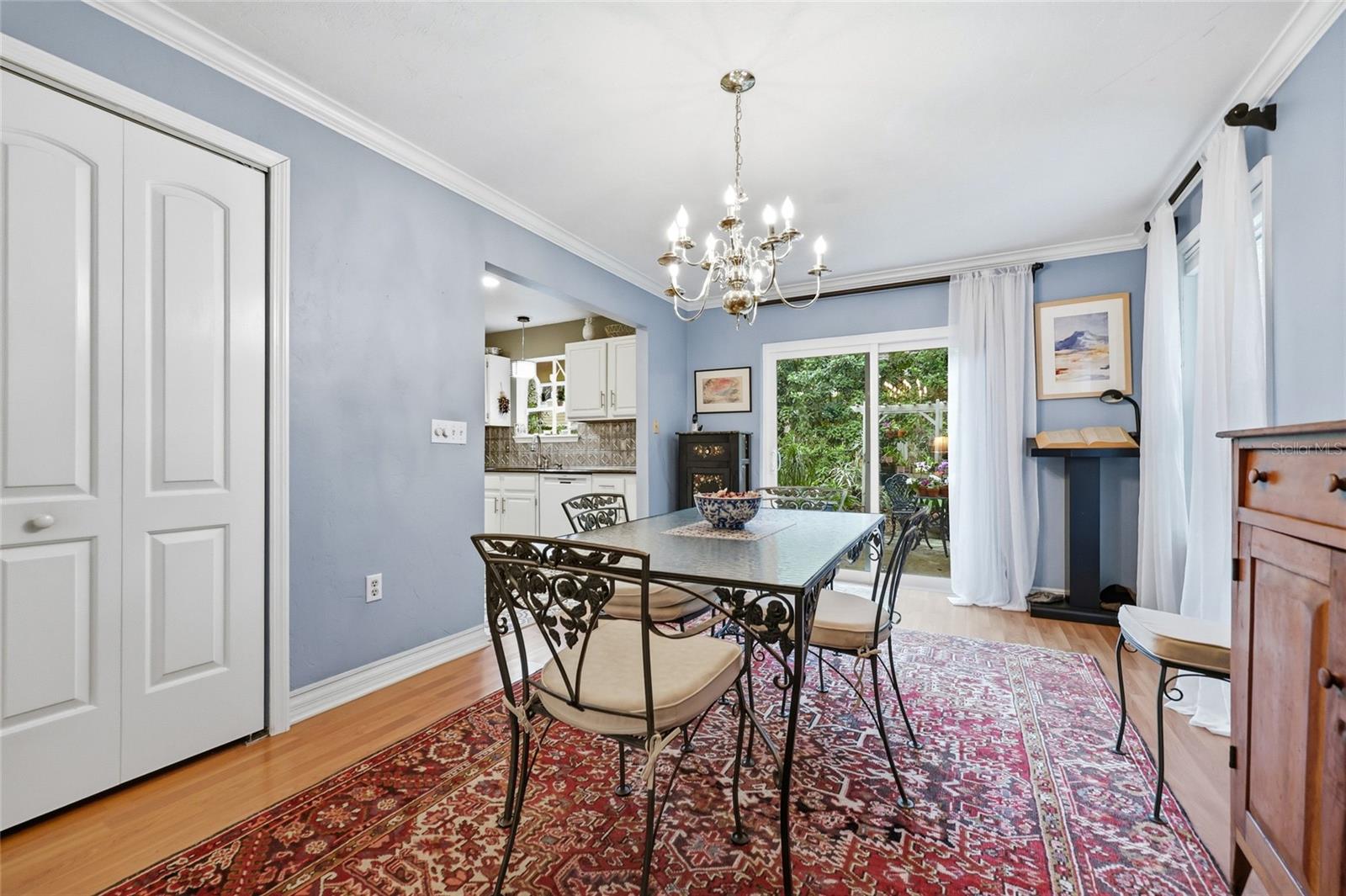 Image 8 of 40 For 9702 52nd Lane