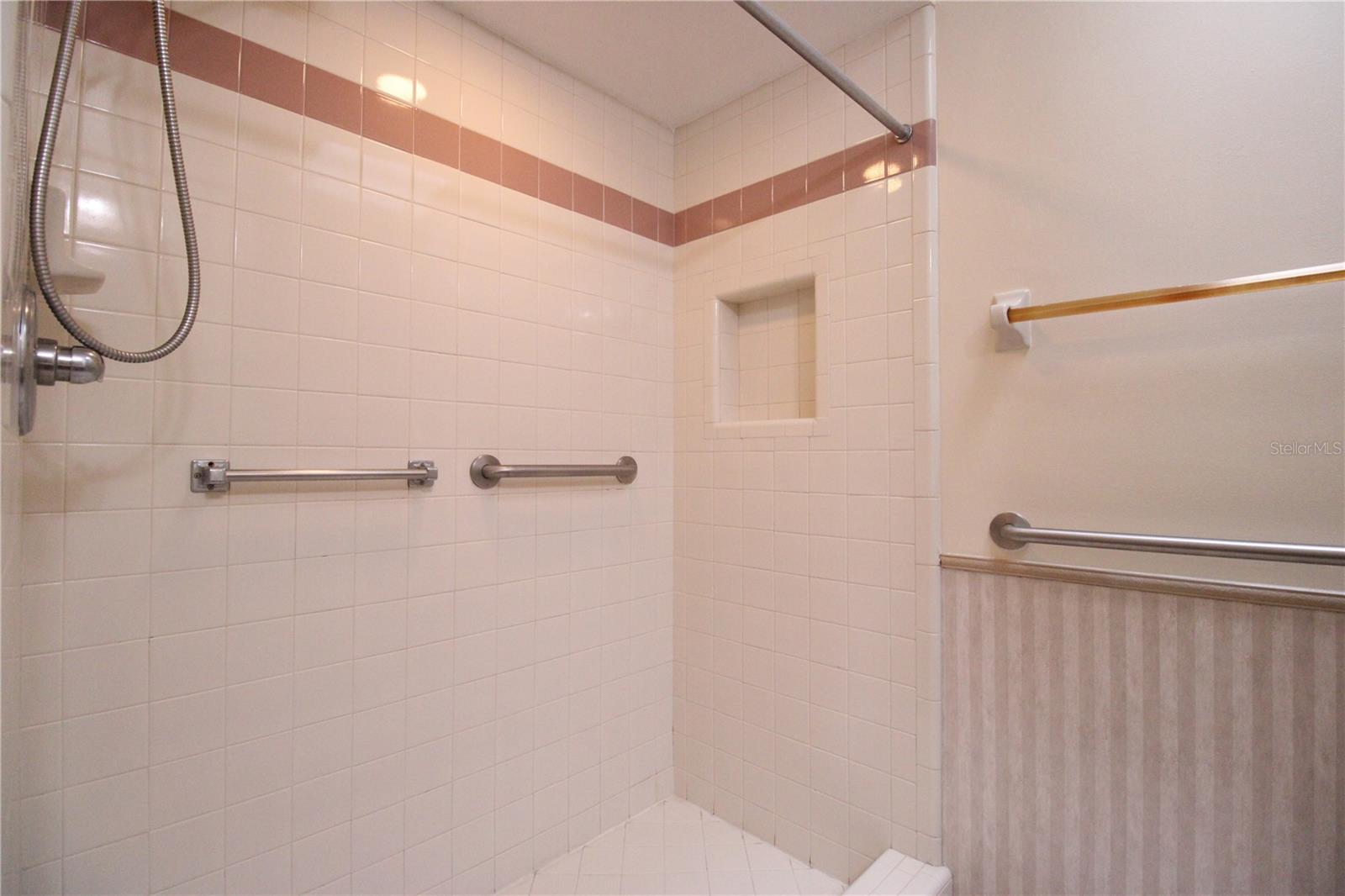 Image 12 of 22 For 4035 37th Drive