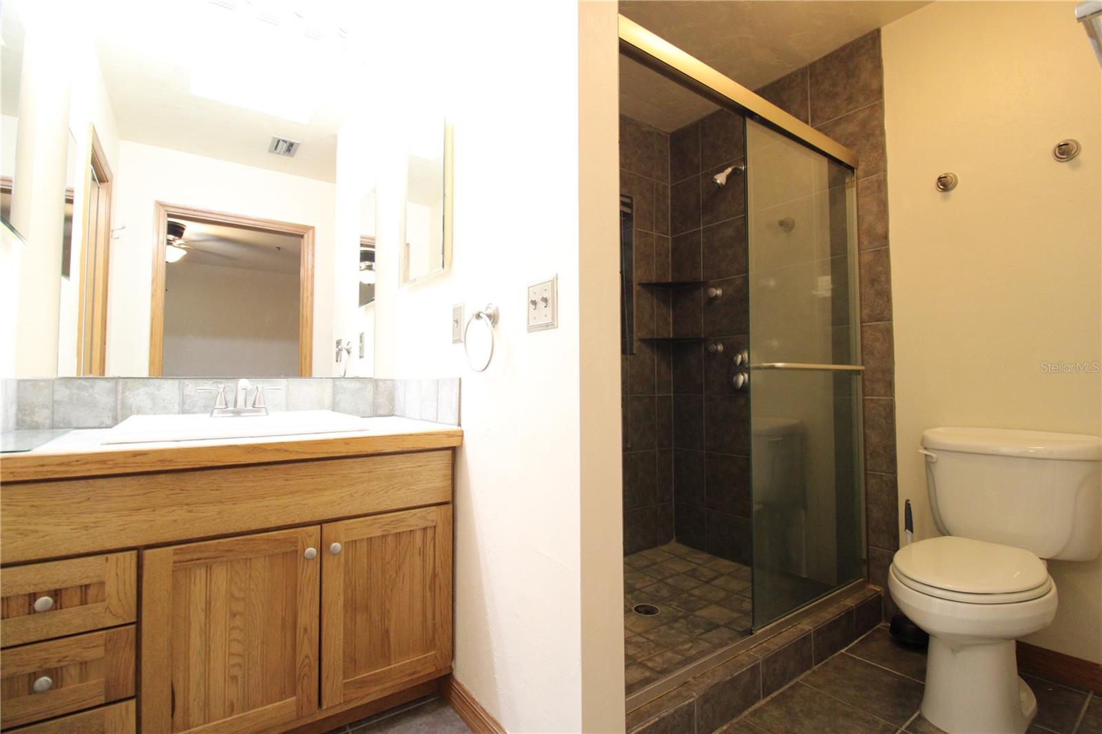 Image 16 of 22 For 4035 37th Drive