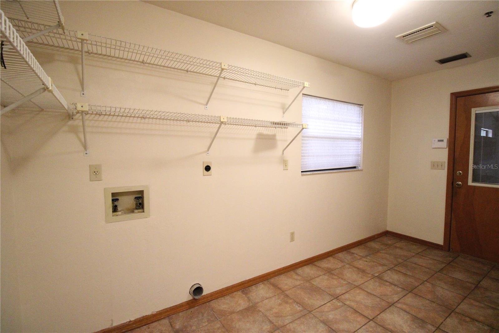 Image 7 of 22 For 4035 37th Drive