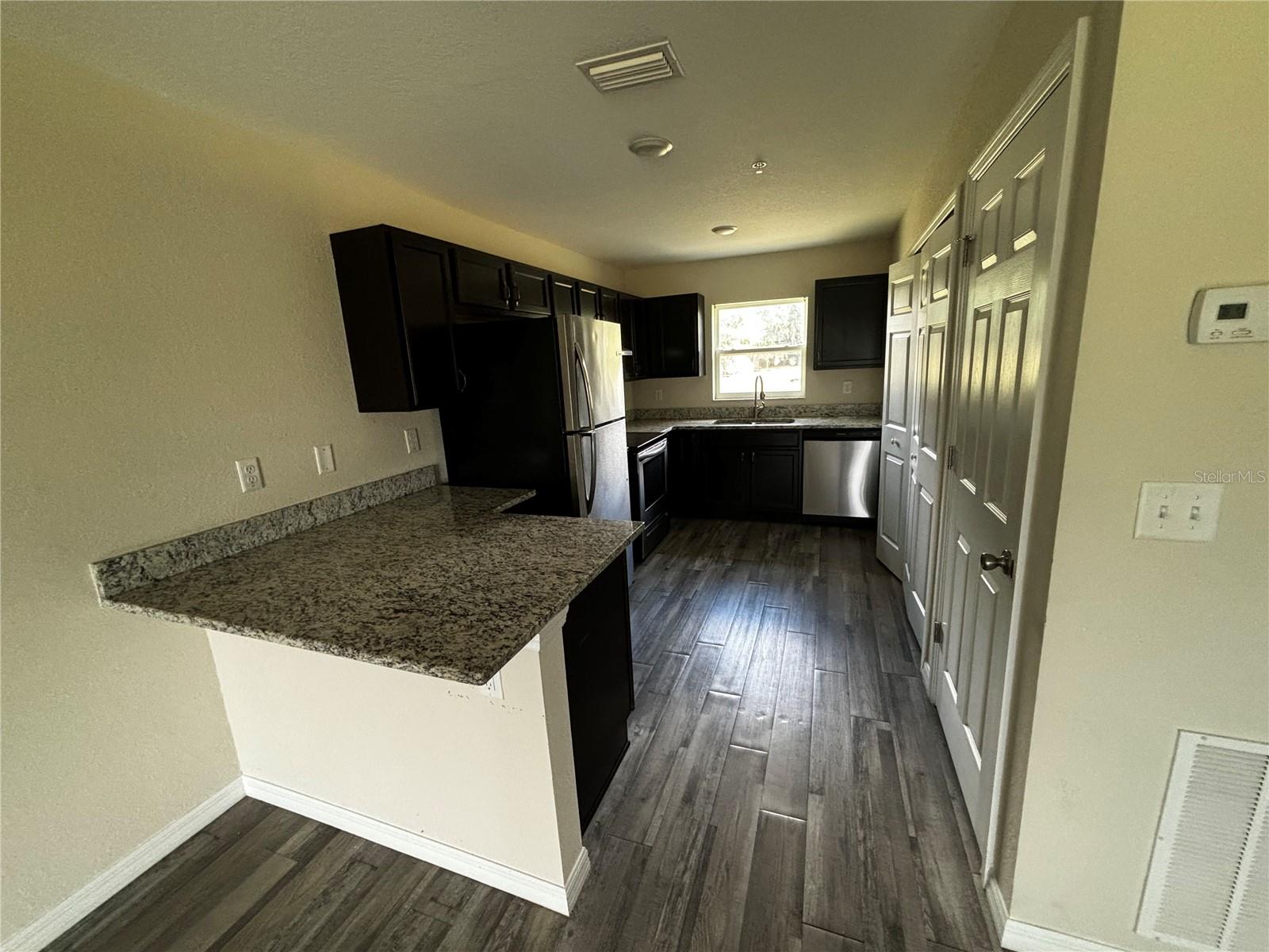 Image 4 of 16 For 8532 Juniper Road 4