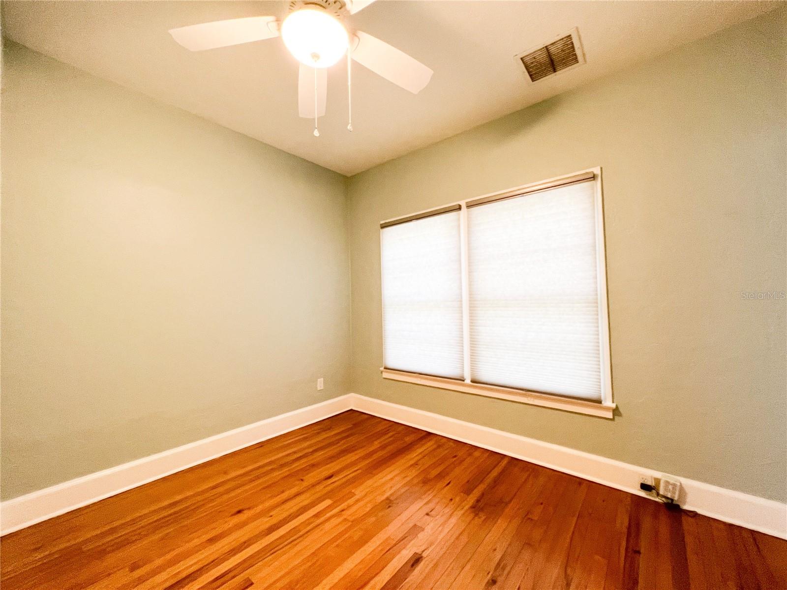 Image 11 of 18 For 501 8th Avenue