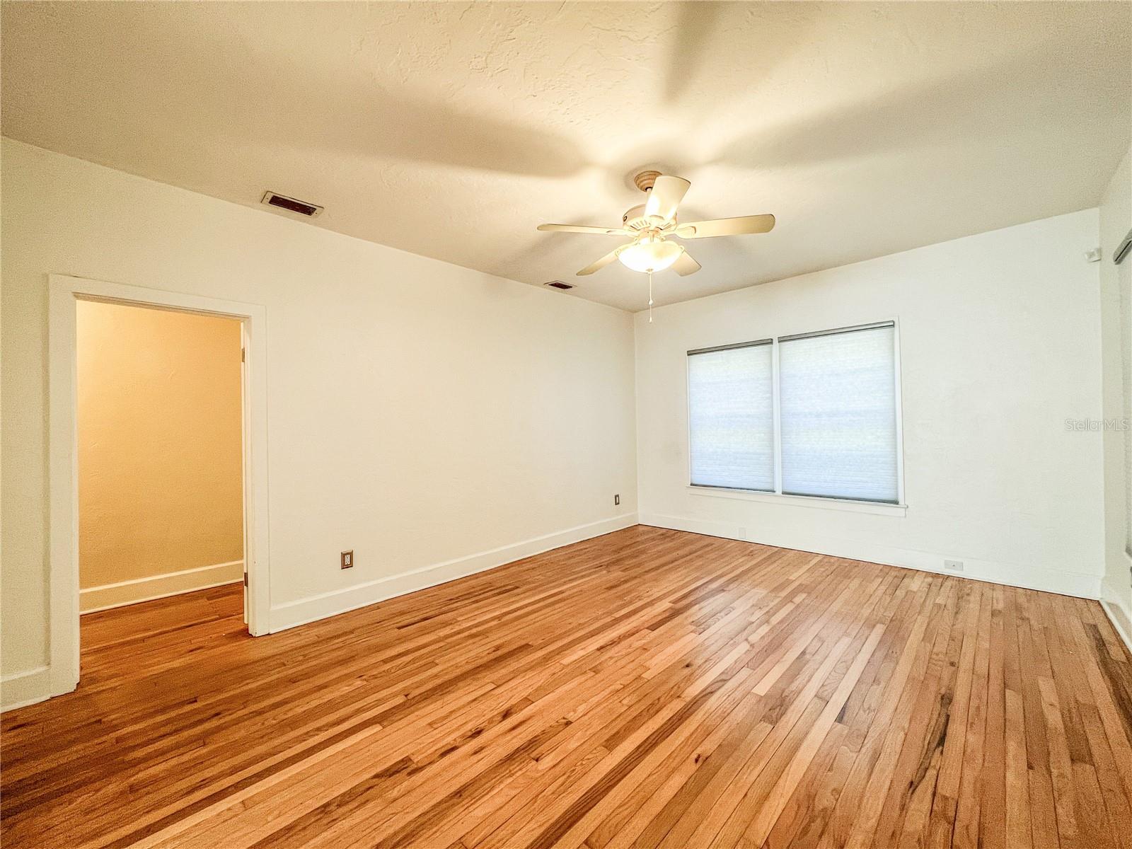 Image 15 of 18 For 501 8th Avenue