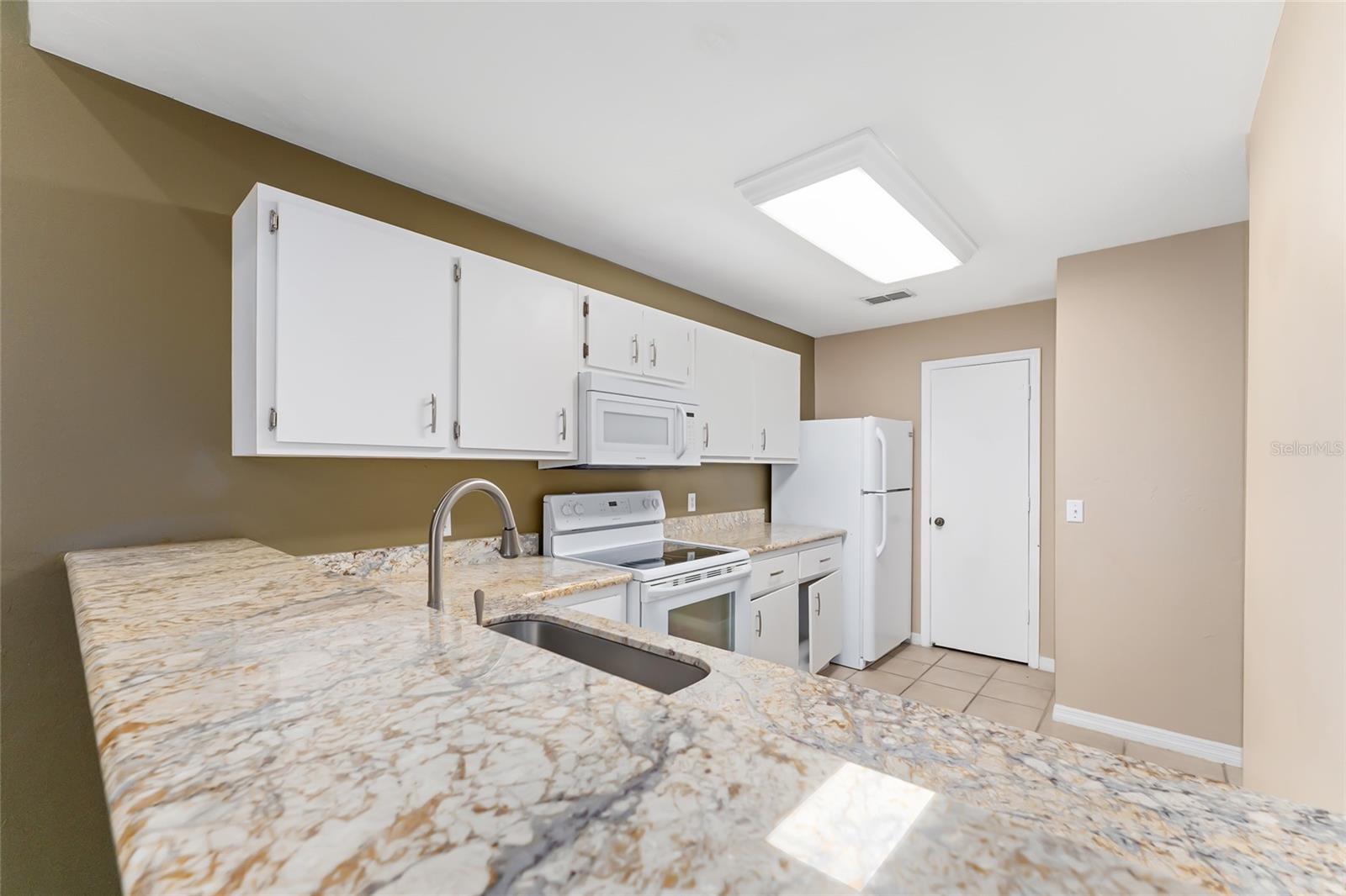Image 12 of 41 For 4700 Archer Road 13