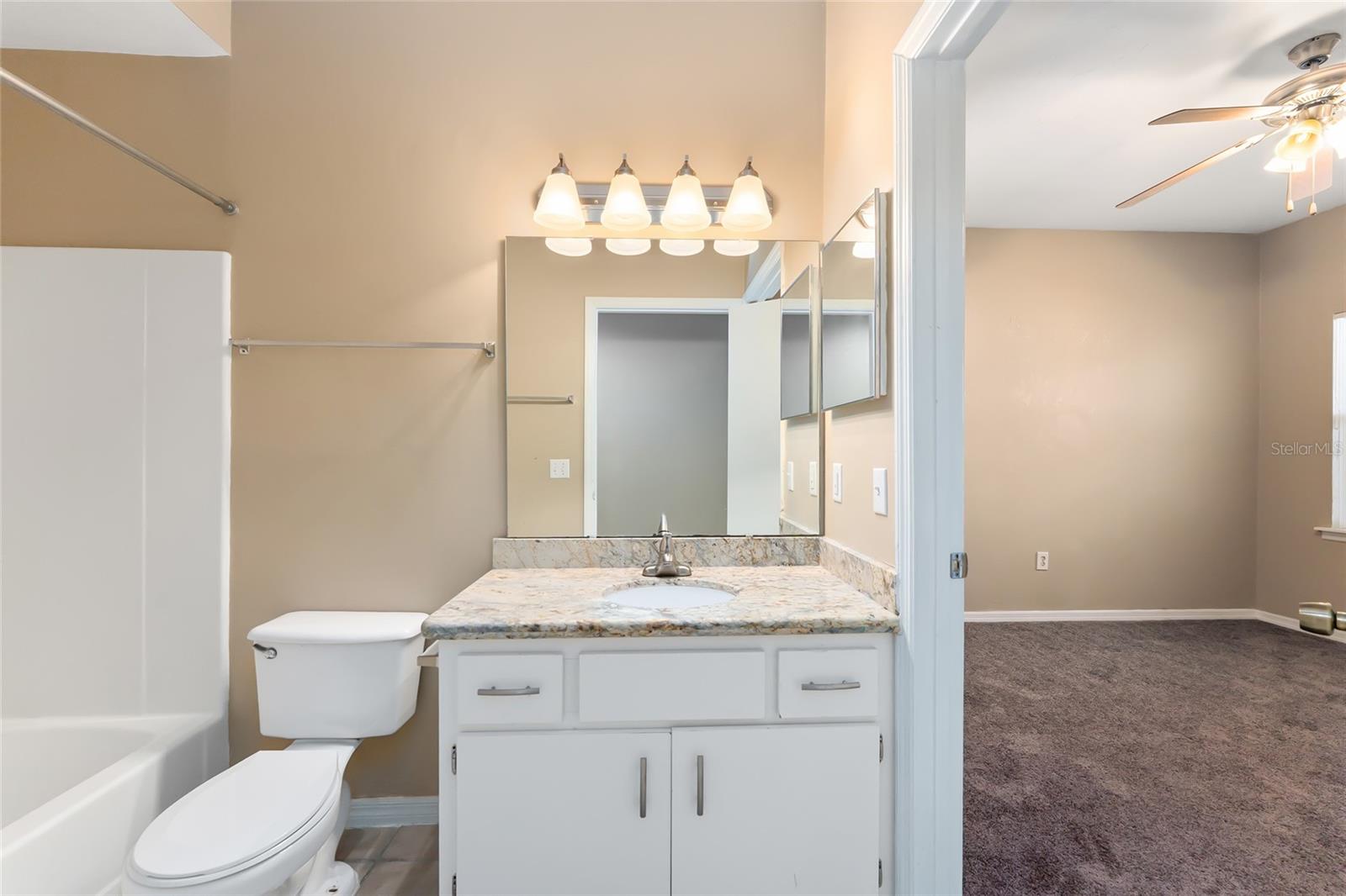 Image 19 of 41 For 4700 Archer Road 13