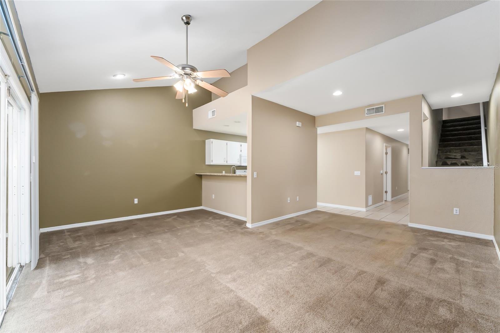 Image 4 of 41 For 4700 Archer Road 13