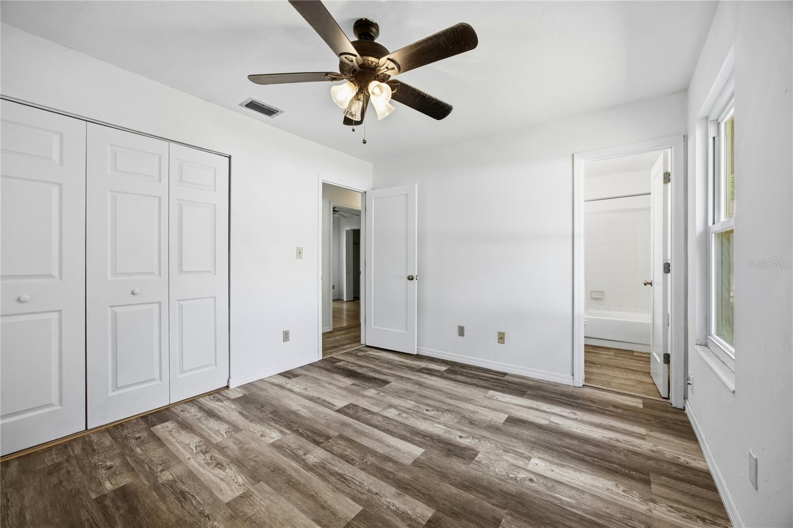 Image 25 of 42 For 6716 29th Street