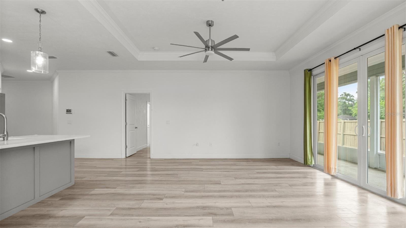 Image 7 of 26 For 6657 15th Place