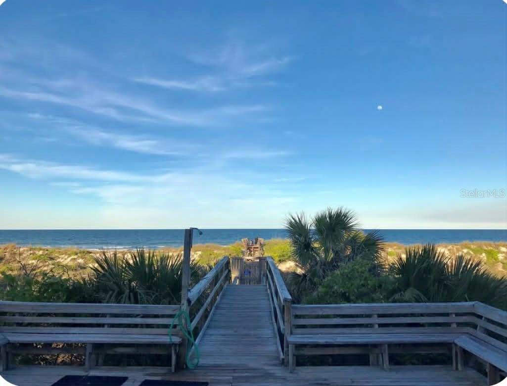 Image 2 of 30 For 6300 A1a Boulevard A93u