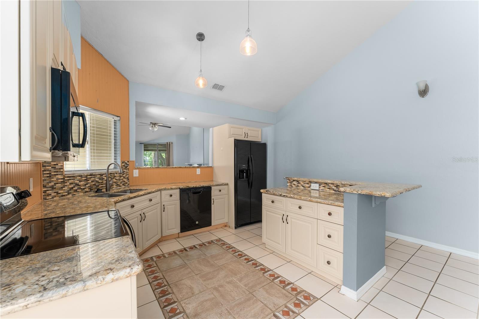Image 17 of 36 For 839 125th Drive