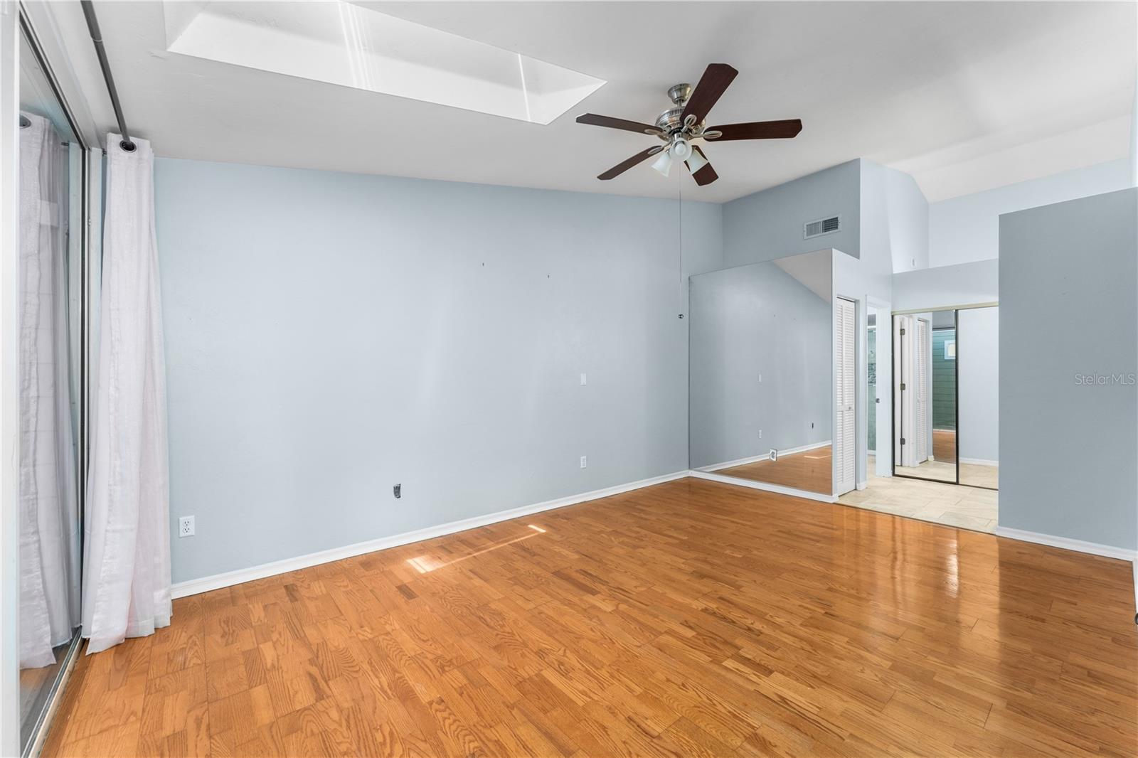 Image 25 of 36 For 839 125th Drive
