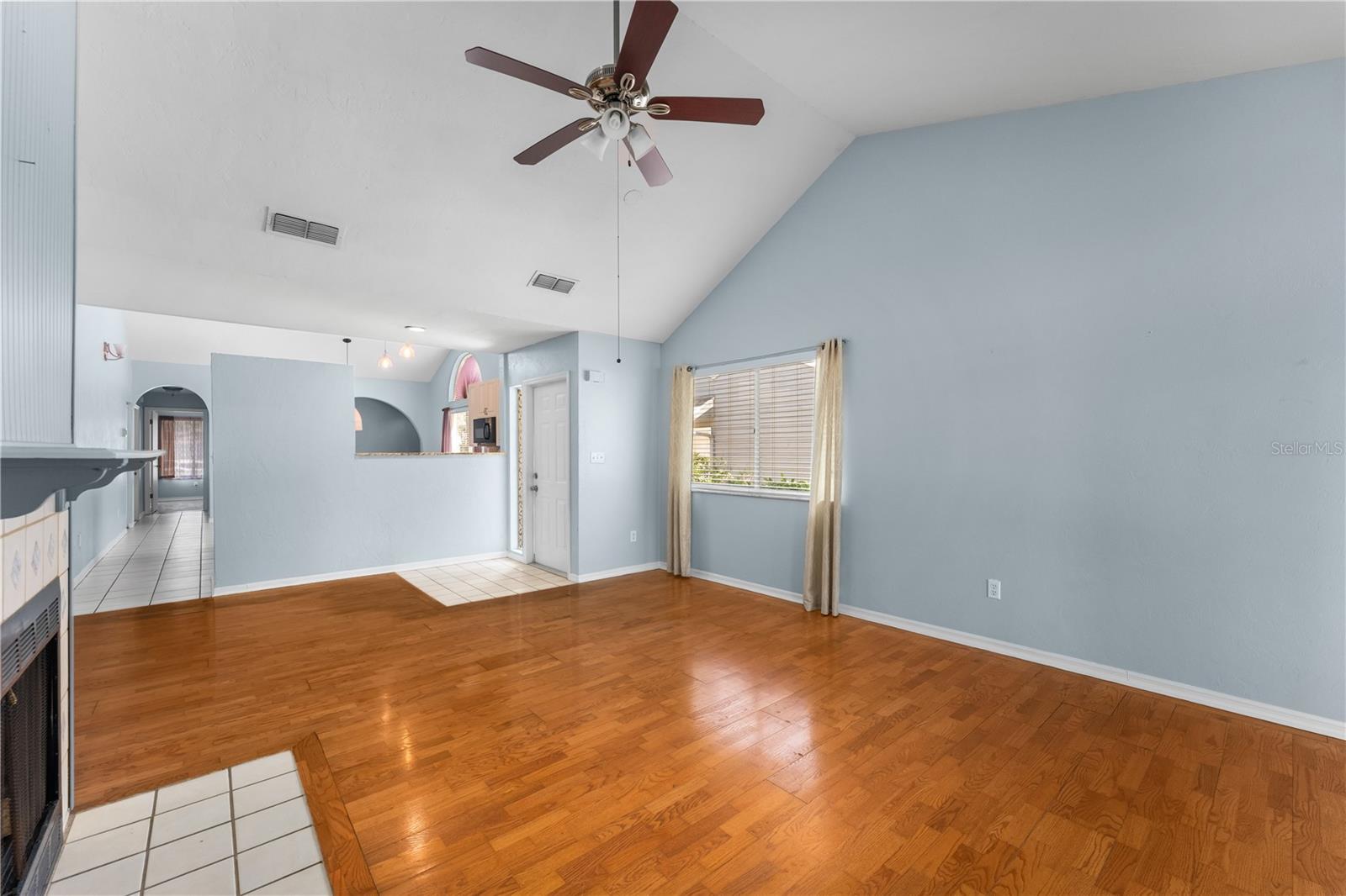 Image 27 of 36 For 839 125th Drive